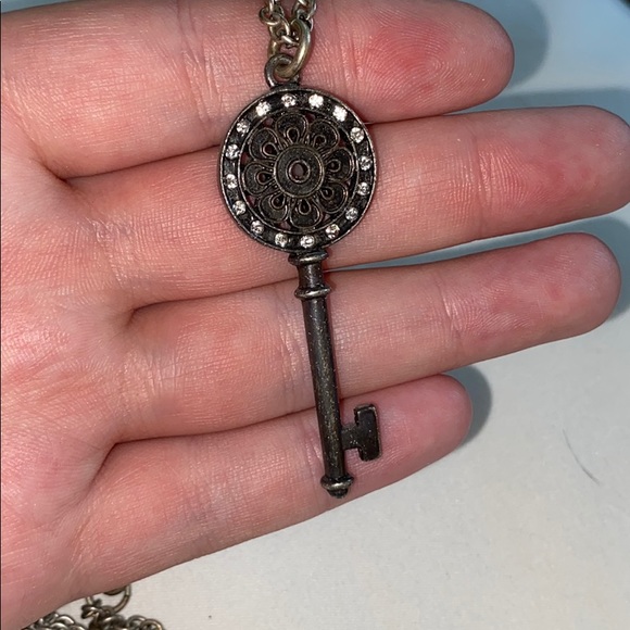 Key necklace - Picture 2 of 5
